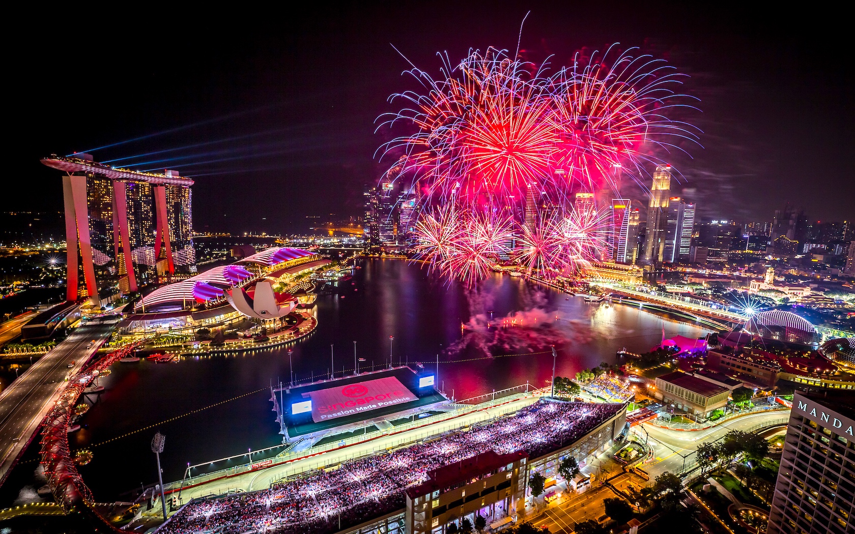 F1 Pre Race Intro in Singapore 2019 (Taken from: https://awol.com.au/singapore-grand-prix-2019-guide/76861)